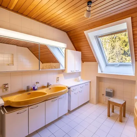 아파트 Ferienwohnung Mit Panoramablick, Bodensee U. Alpen