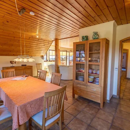 Ferienwohnung Mit Panoramablick, Bodensee U. Alpen 아파트 바서부르크